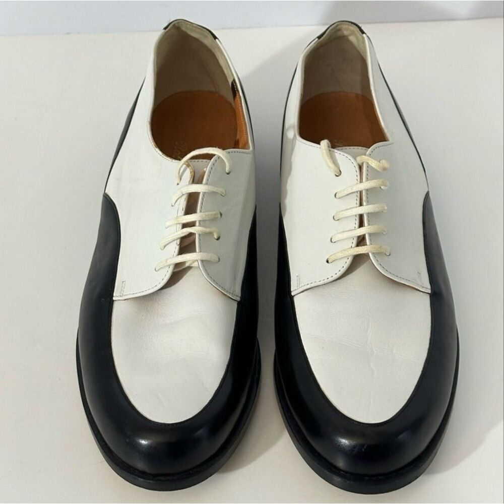 Robert Clergerie Lace-Up Leather Oxfords Black and White Shoes | Women Size 9.5